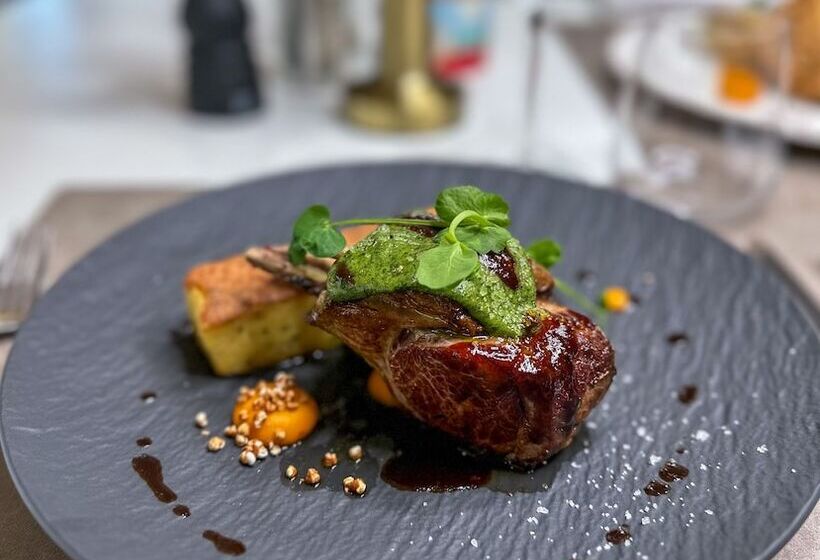 Zenitude Hotel La Valadiere, Ascend Hotel Collection