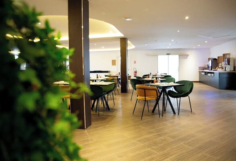 Zenitude Hotel La Valadiere, Ascend Hotel Collection