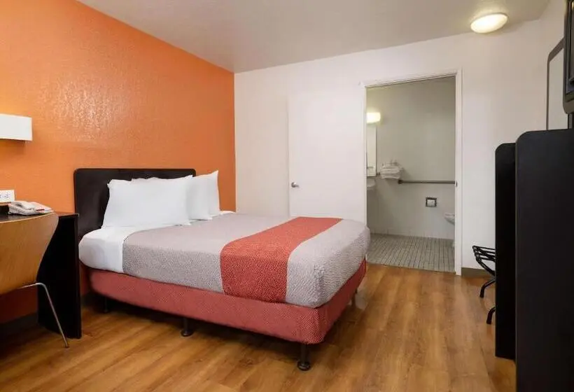 Motel 6 Camarillo, Ca