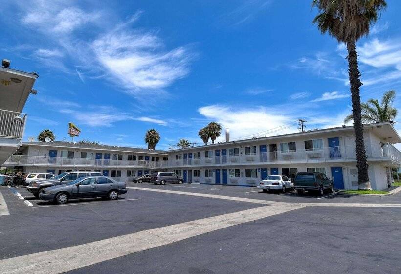 Motel 6 Westminster, Ca   South   Long Beach Area