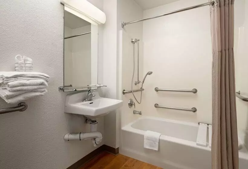 Motel 6 Camarillo, Ca