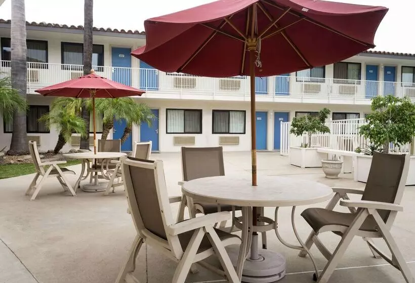 Motel 6 Camarillo, Ca