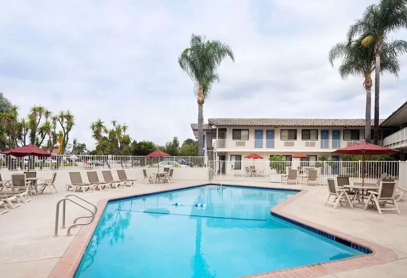 Motel 6 Camarillo, Ca