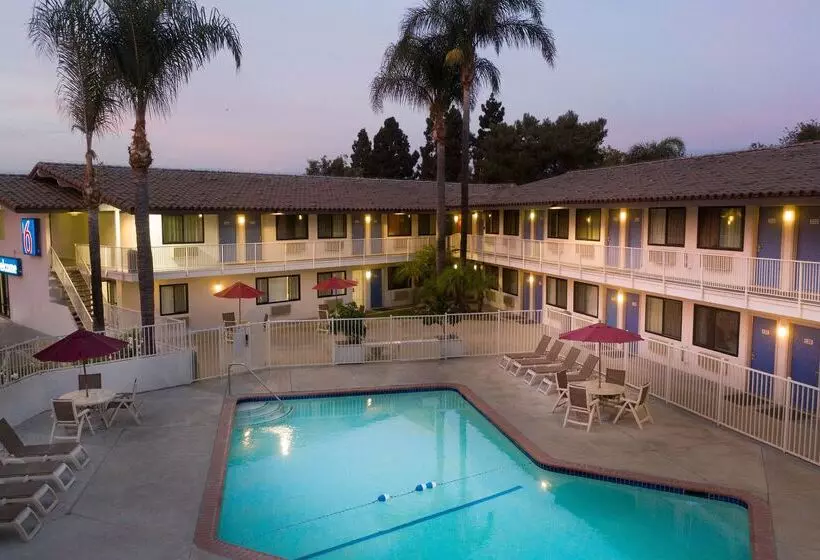 Motel 6 Camarillo, Ca