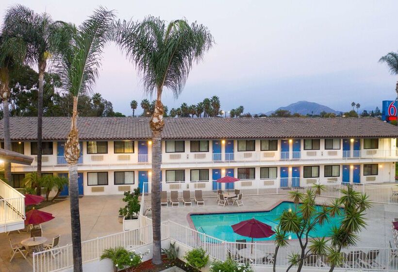 Motel 6 Camarillo, Ca