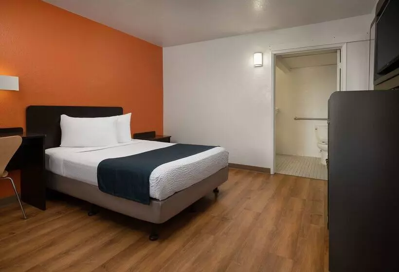 Motel 6carpinteria, Ca Santa Barbara North