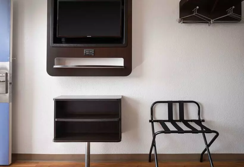 Motel 6carpinteria, Ca Santa Barbara North