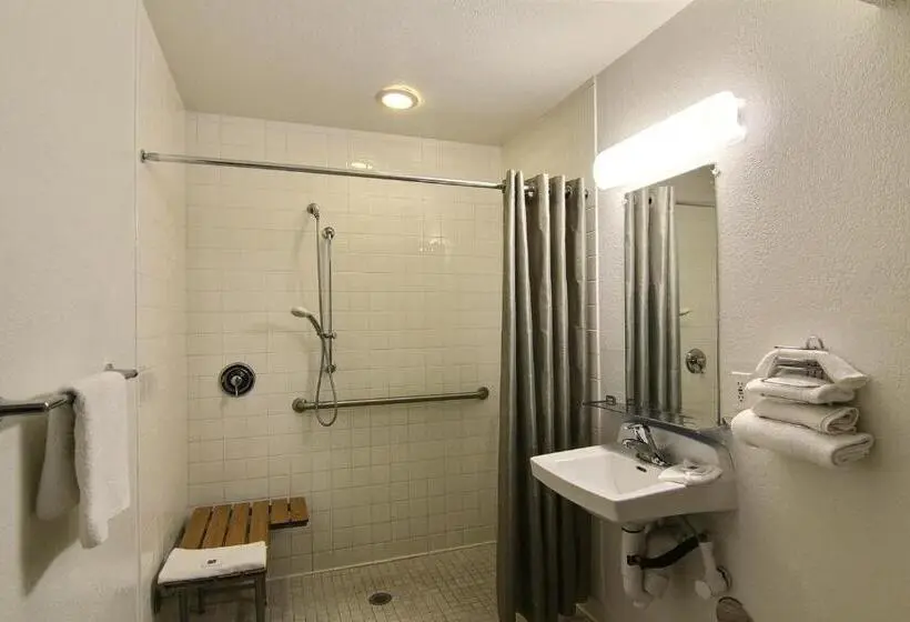 Motel 6carpinteria, Ca  Santa Barbara  North