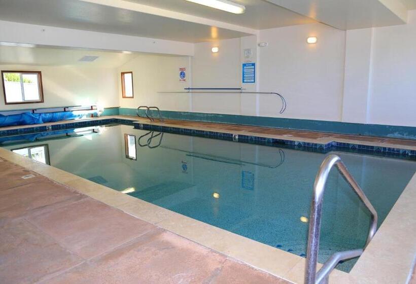 فندق على الطريق Sandcastle Beachfront