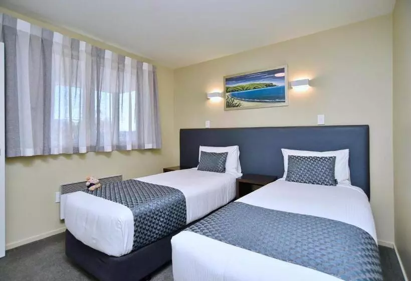 모텔 The Riverstone