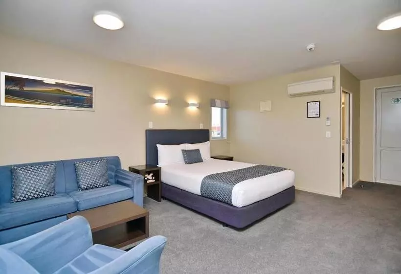 모텔 The Riverstone