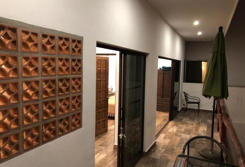 بنسيون Aventura Pacifico Boutique