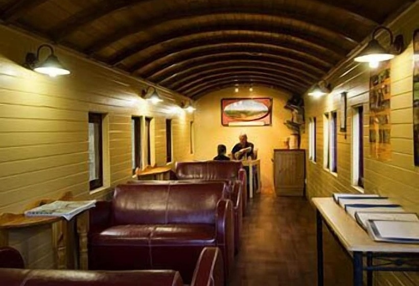 펜션 Glass House Mountains Ecolodge