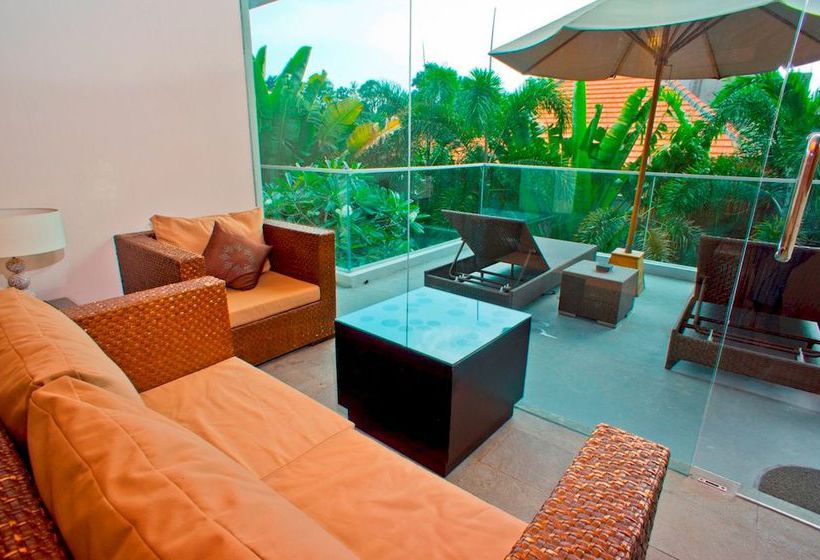 אתר נופש Villa Travis