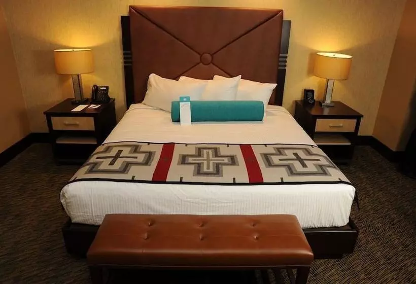 Twin Arrows Navajo Casino Resort