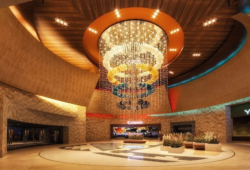 Twin Arrows Navajo Casino Resort