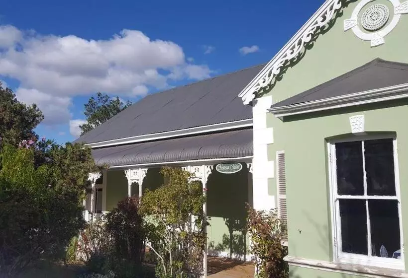 Hotelli Montagu Manor