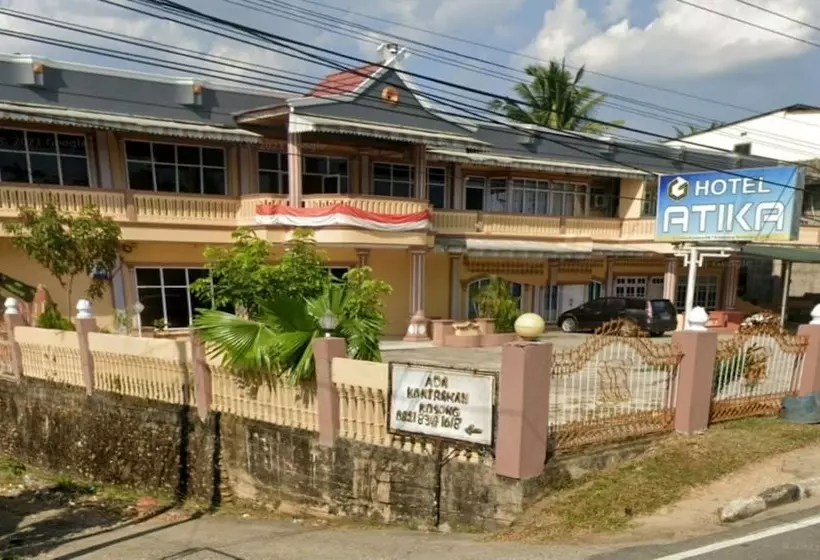 ホテル Oyo 91097  Atika