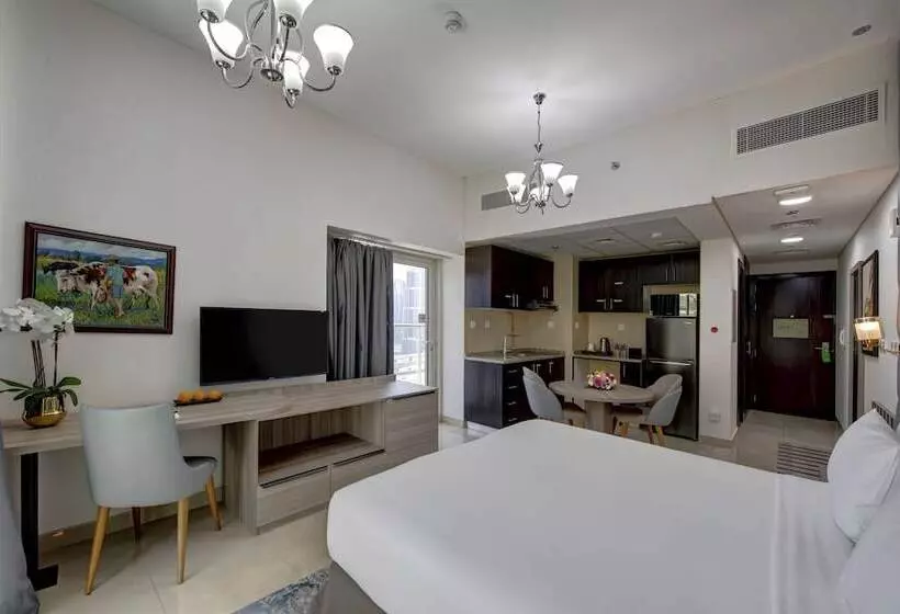هتل Royal Regency Suites Marina
