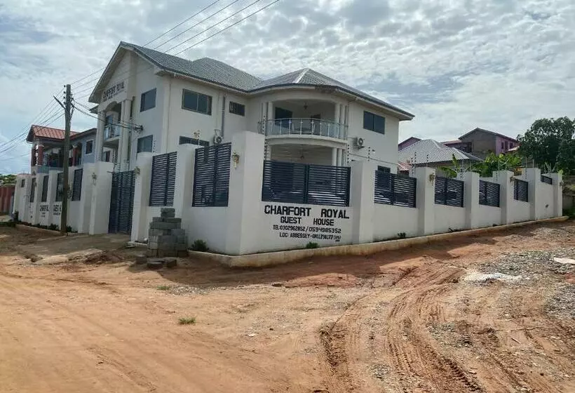 Majatalo Charfort Royal Guesthouse