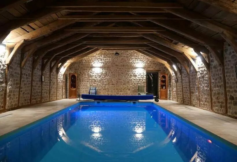 Majatalo Les Fayettes