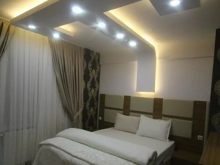 Zara Turan Apart Otel