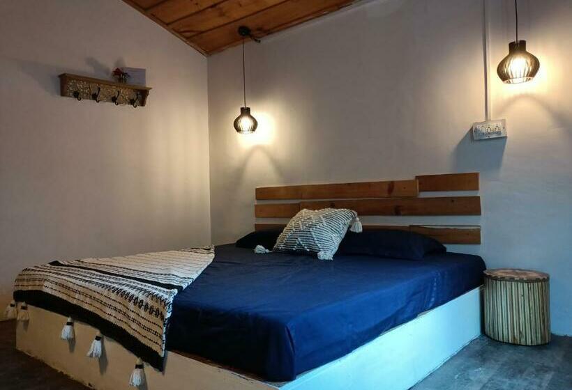 هاستل Sugo By The Fullmoon Cafe