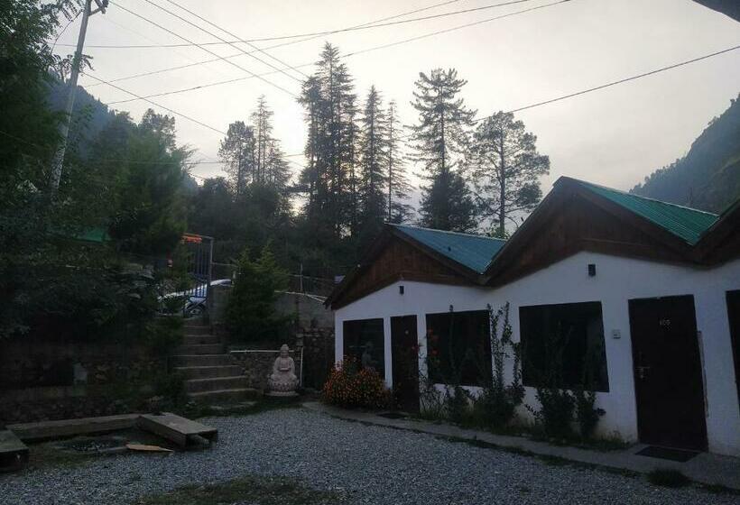 هاستل Sugo By The Fullmoon Cafe