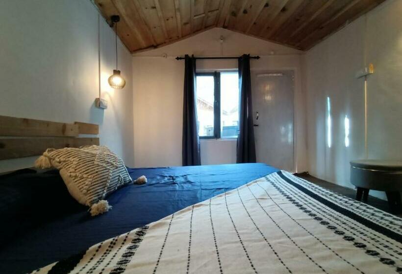 هاستل Sugo By The Fullmoon Cafe