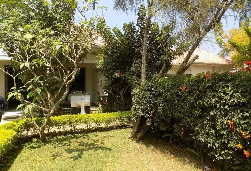 هتل Cielo Country Inn