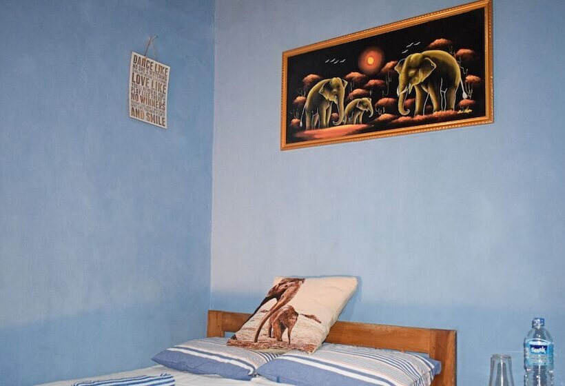 Hotel Elephant Lovers Inn