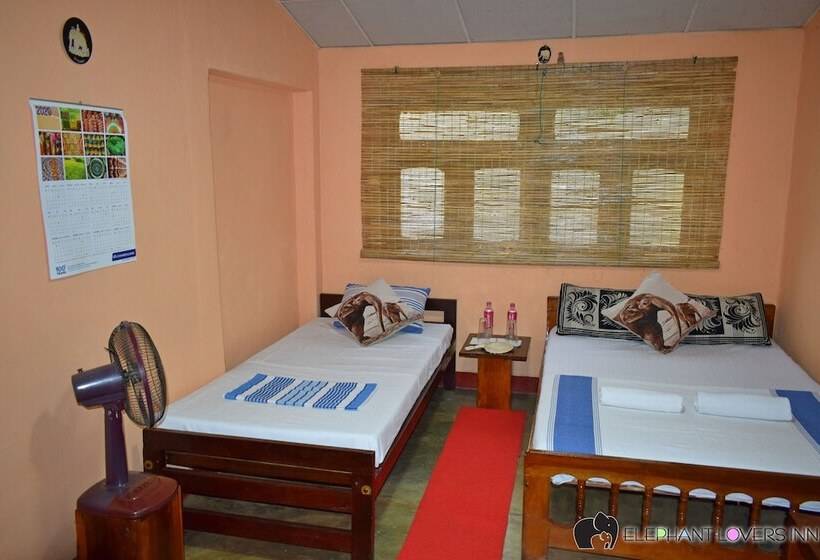 Hotel Elephant Lovers Inn