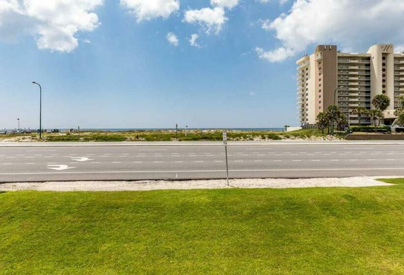 Отель Grand Caribbean #103