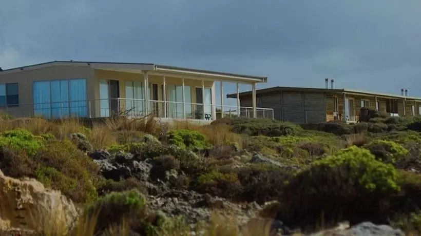 Hotelli Hanson Bay Wildlife Sanctuary And Cabins