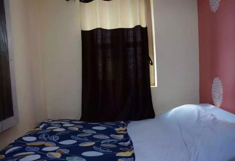 ホテル Iroomz Like Homestay