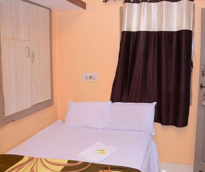 בית מלון כפרי Iroomz Like Homestay