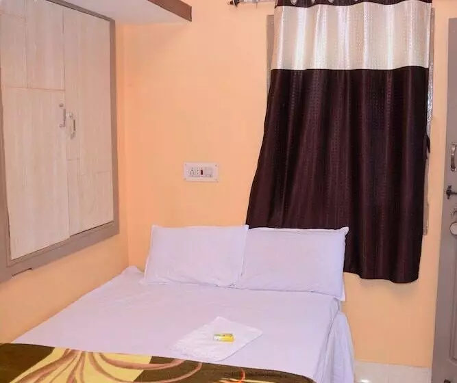 ホテル Iroomz Like Homestay