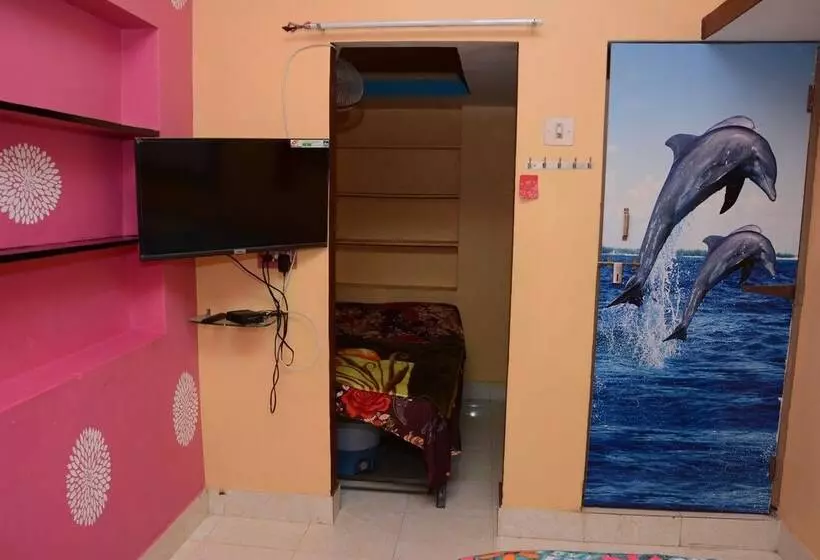 ホテル Iroomz Like Homestay
