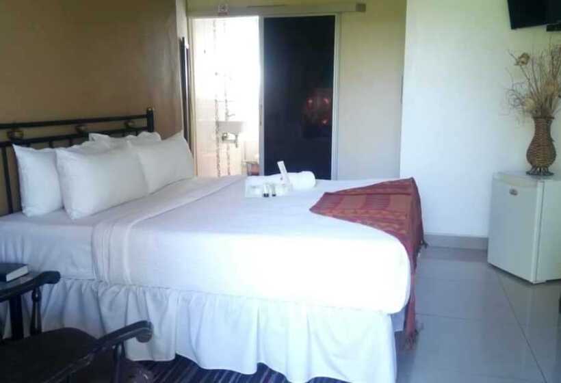 هتل Padandaro Guest House