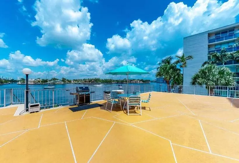 Hotelli Paradise Perch