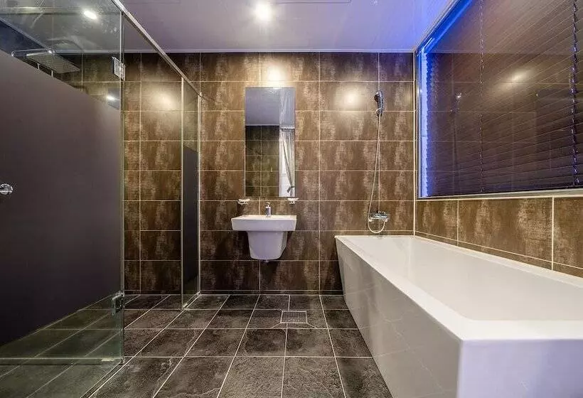 Nonsan G7 Self Check In Motel