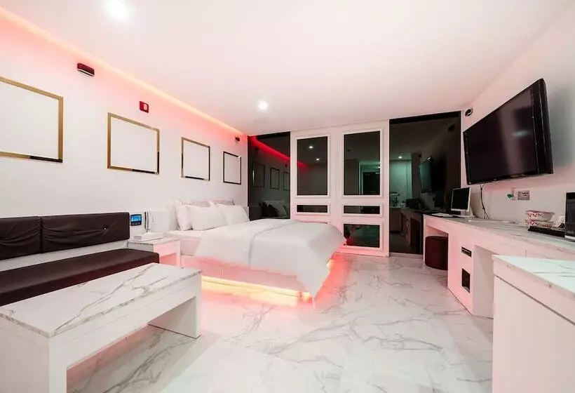 Nonsan G7 Self Check In Motel