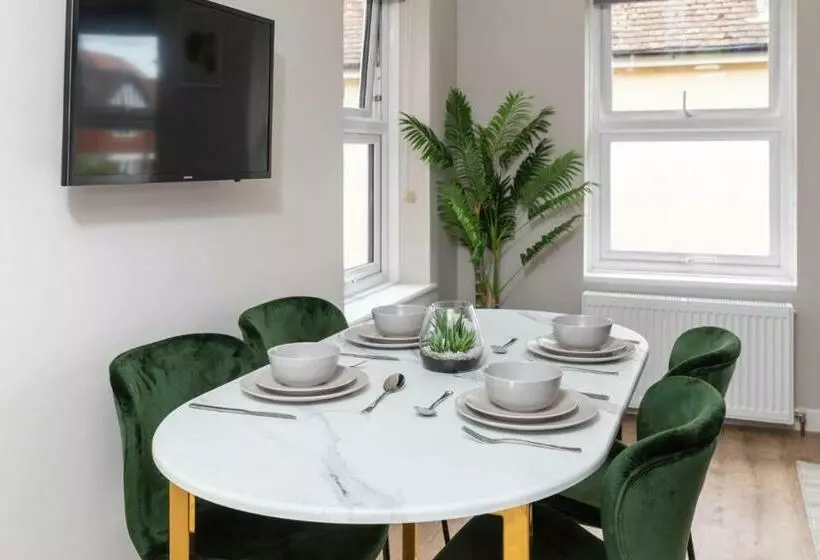 Ocean Studio Apartments