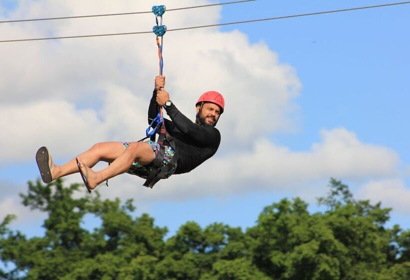 هتل Caribbean Adventure