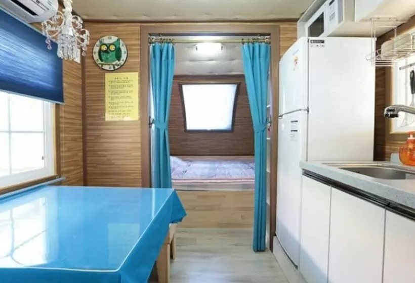 هتل Chuncheon Dabol Pension