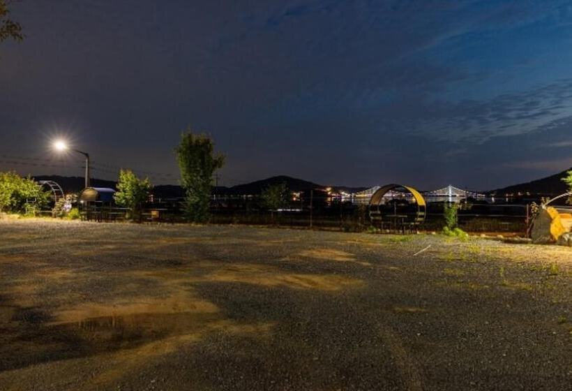 호텔 Nonsan Gyebaek Shuimtoe Camping Pension