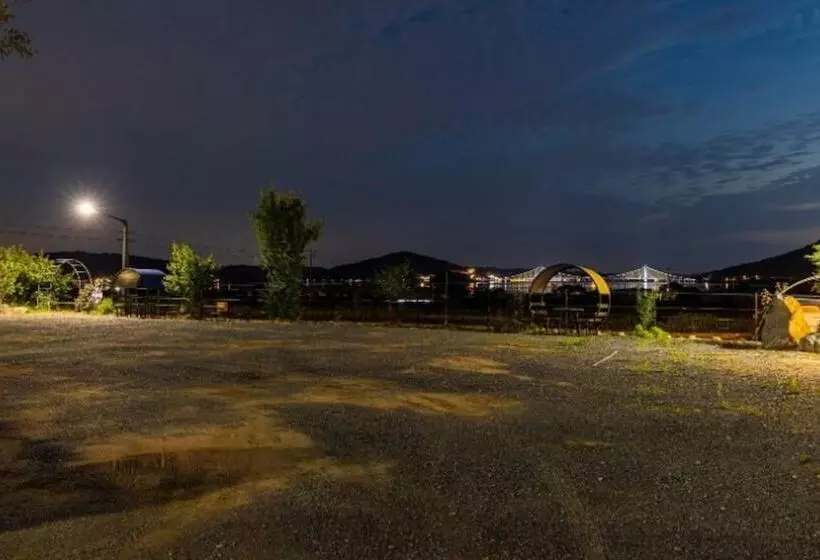 Hotelli Nonsan Gyebaek Shuimtoe Camping Pension