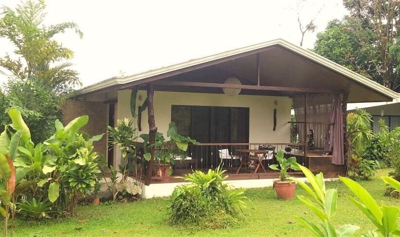 בית מלון כפרי Tropical Suites & Villas