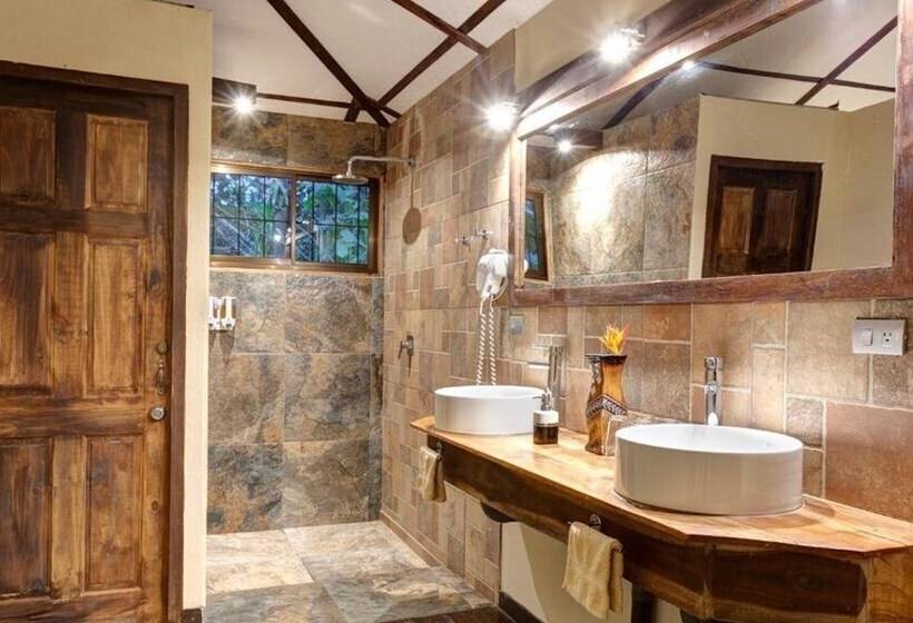 בית מלון כפרי Tropical Suites & Villas