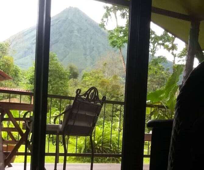 בית מלון כפרי Tropical Suites & Villas